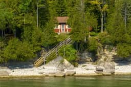 6048 Lakeshore - Image 3