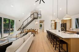 Doco Abode - Image 2