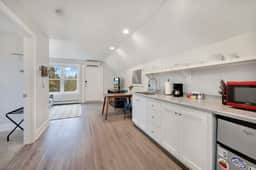 Egg Harbor Hideaway - Image 5