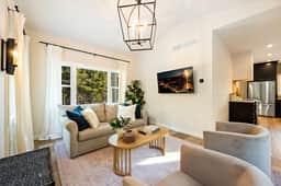 The White Pine Carriage House | Sister Bay Escape - Image 2