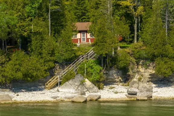 6048 Lakeshore - Image 3